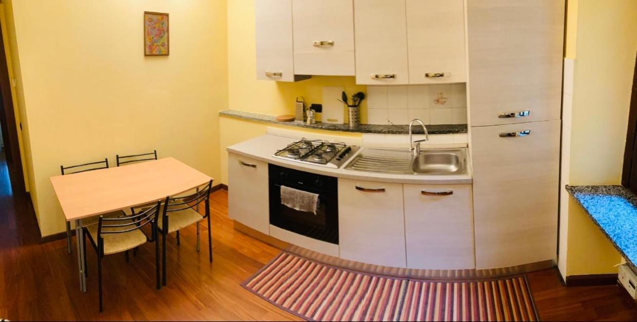 Bilocale Zona Centro Lejlighed Milano Eksteriør billede